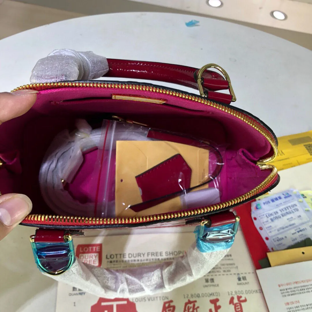 Designer Handbags LN 058