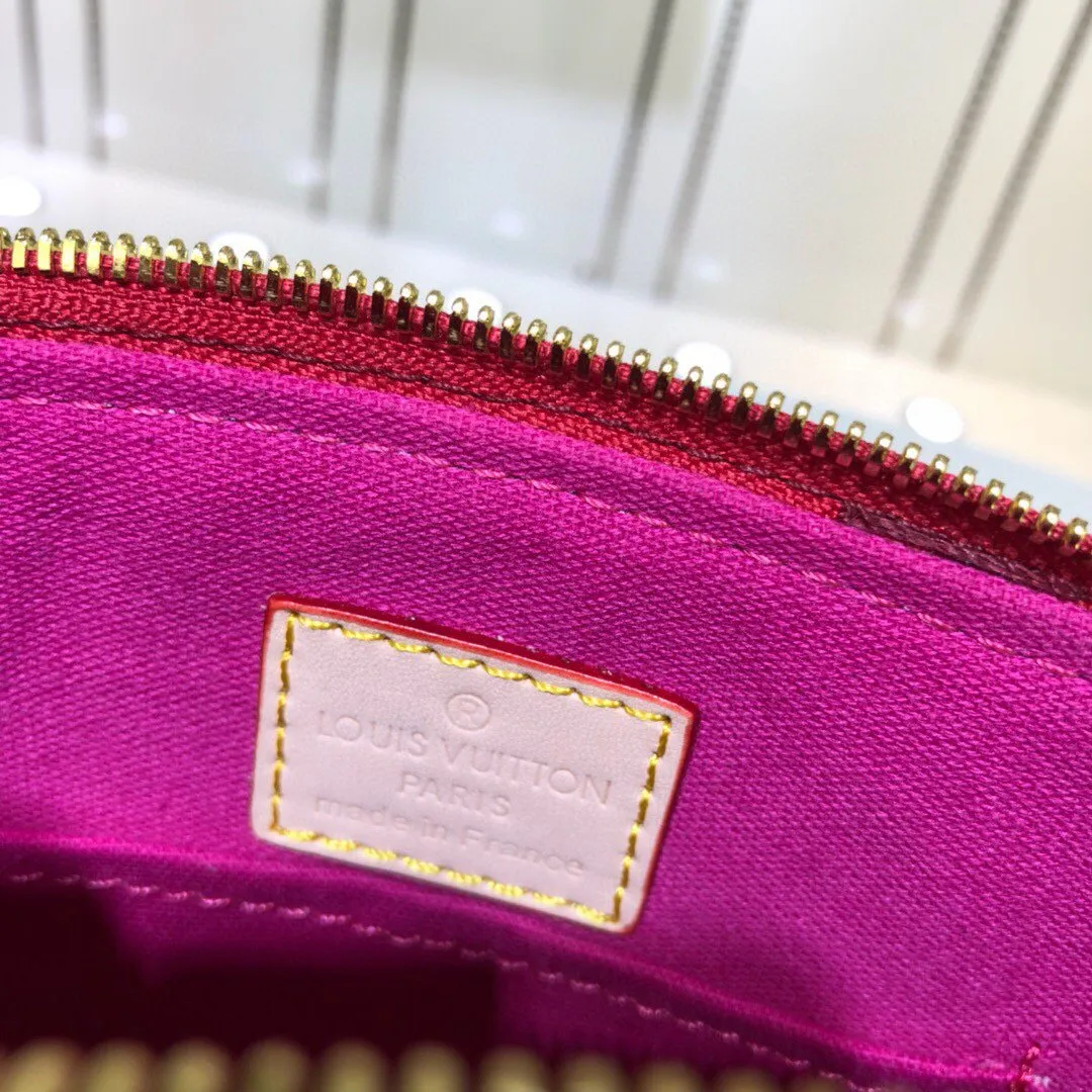 Designer Handbags LN 058