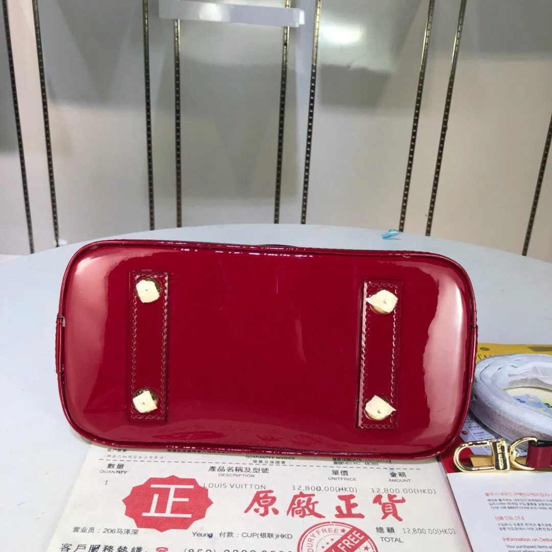 Designer Handbags LN 058