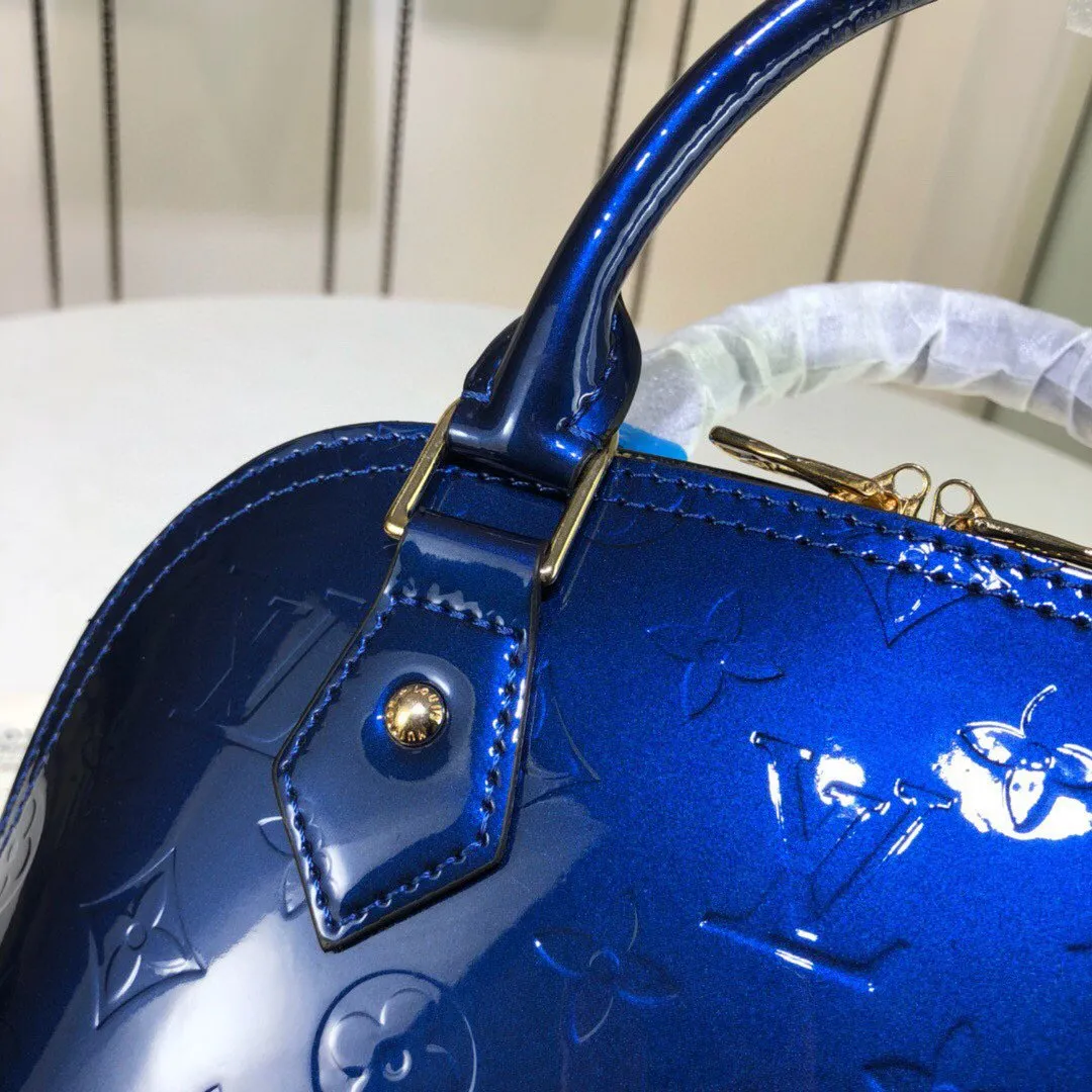 Designer Handbags LN 058