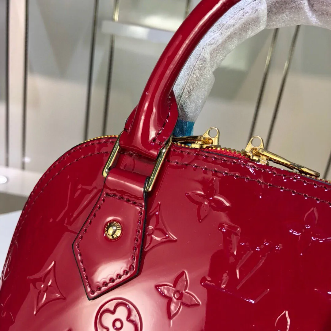 Designer Handbags LN 058
