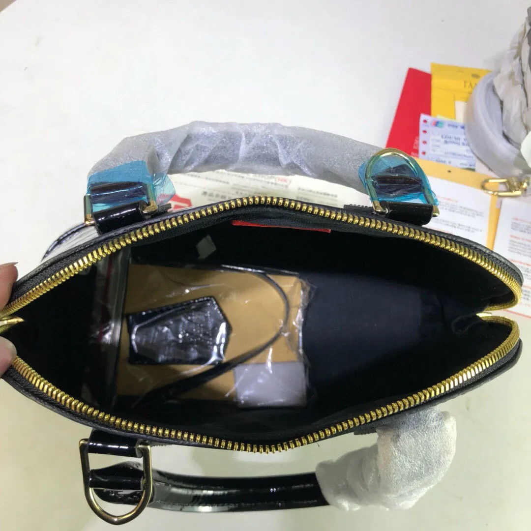 Designer Handbags LN 058