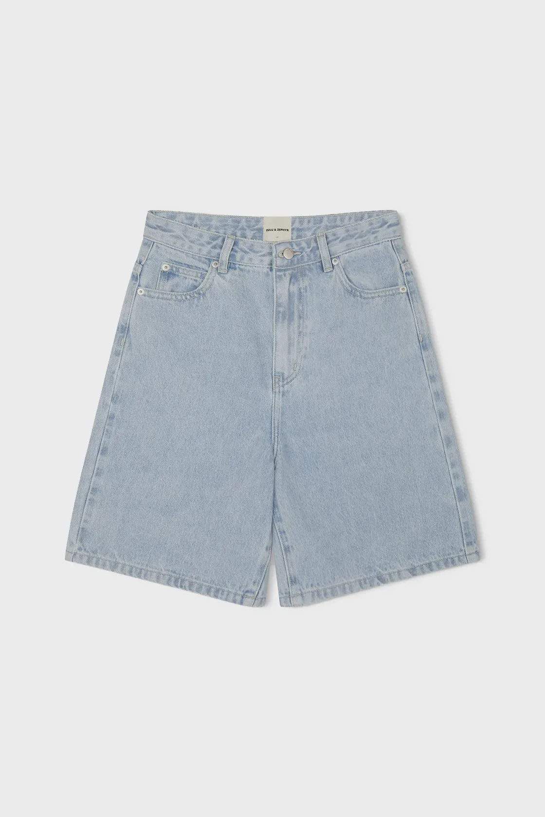 Recycled Cotton Walk Short - Light Wash
