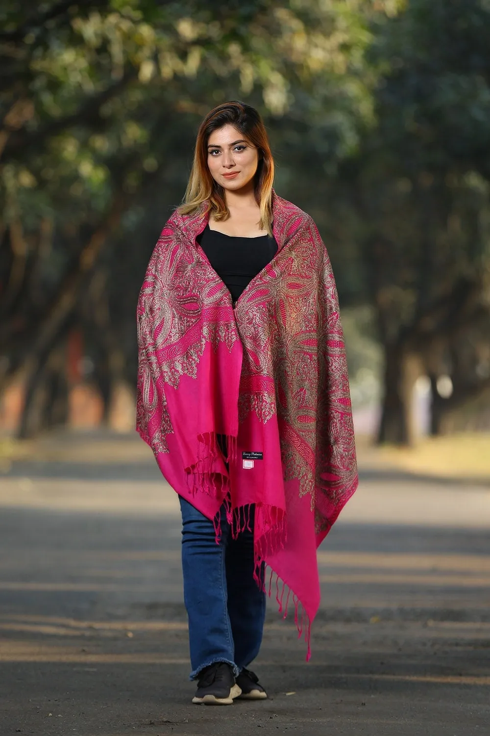 ROSEWOOD  CHARMING PINK COLOUR KASHMIRI STOLE WITH CLASSY SWAROVSKI WORK DEFINES FEMINISM AND ENHANCES SOPHISTICATION