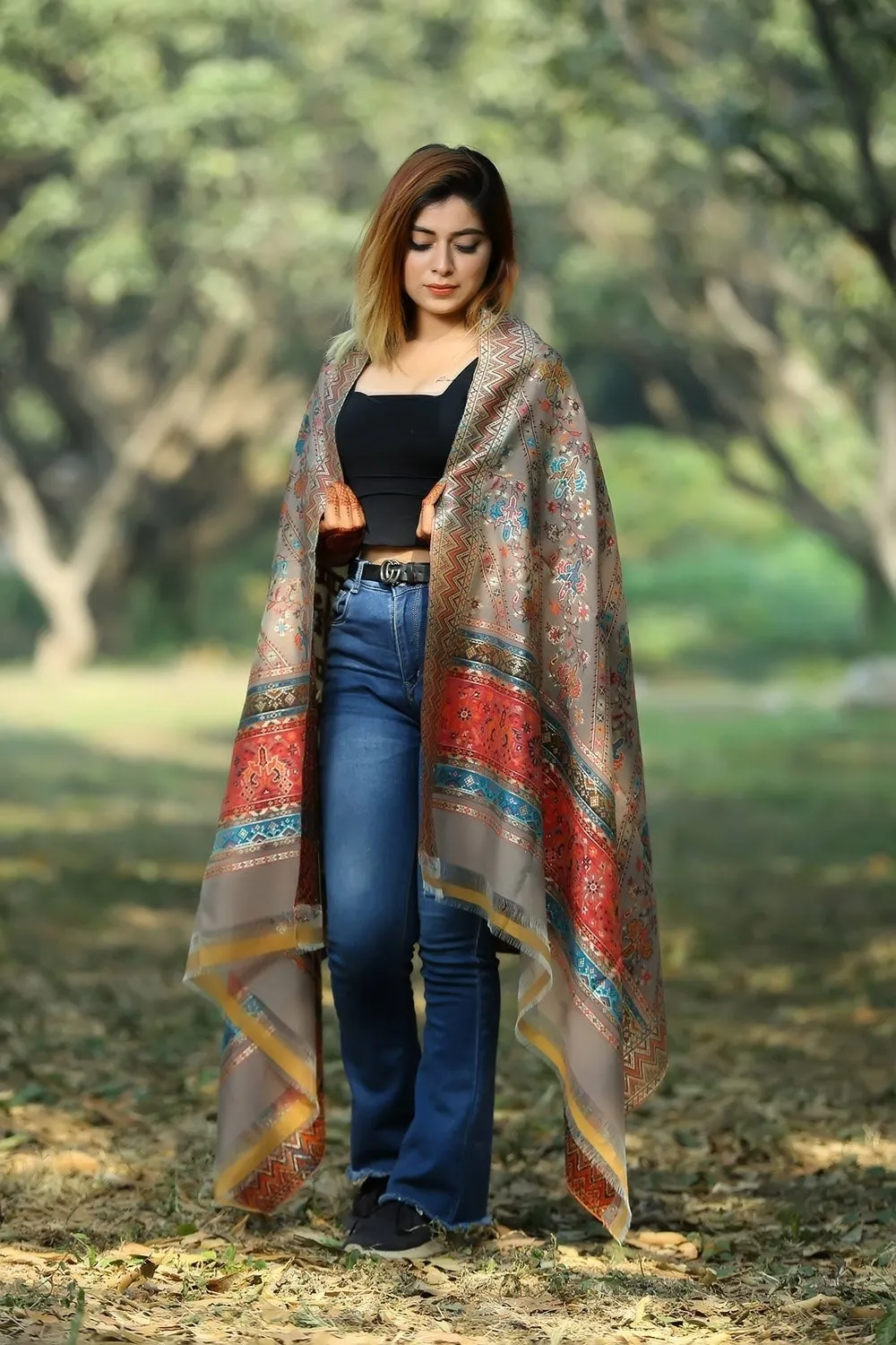 WONDERFUL PAISLEYS ON BEIGE COLOUR BASE SHAWL DEFINE FEMINISM AND ADDS BEAUTY.